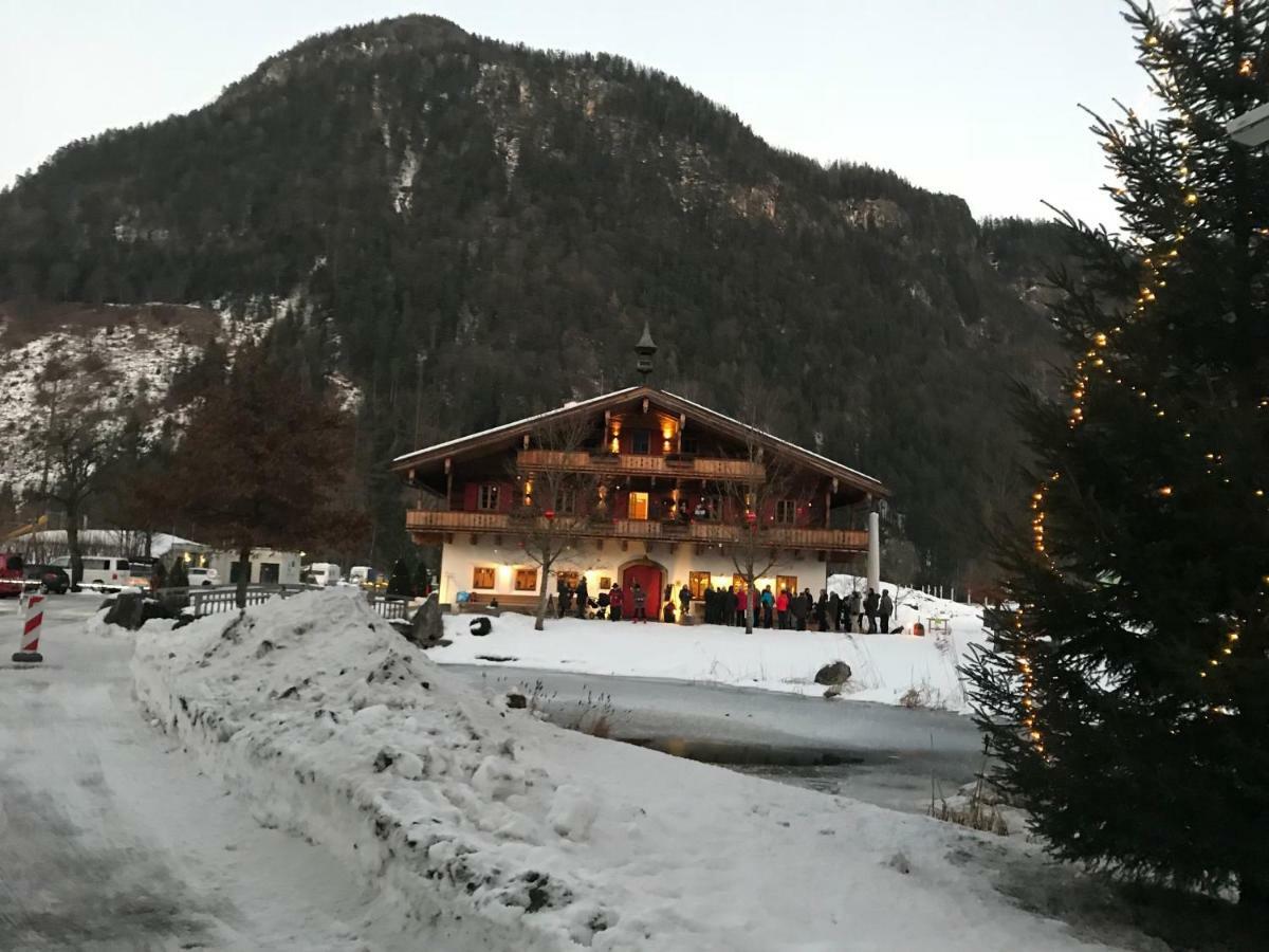 Grubhof Castle Flat For Families Apartment Sankt Martin bei Lofer Exterior photo